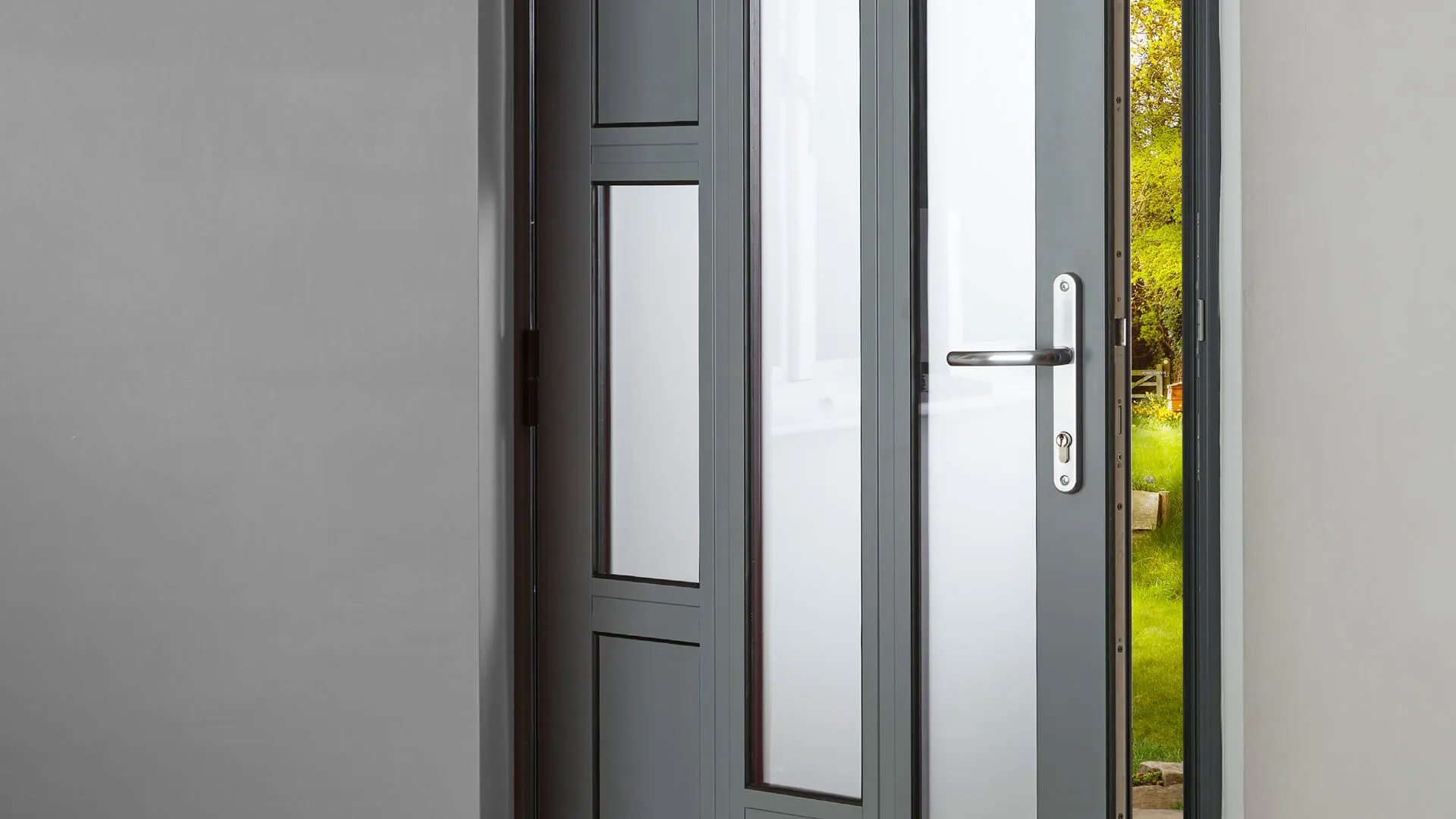 Eclipse Aluminium Doors