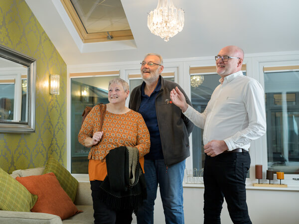 MPN Windows Showroom & Customer Advice